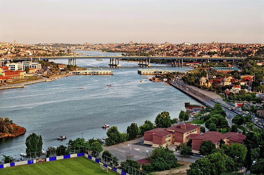Ah Haliç Nasıl bu kadar büyük olabiliyorsun