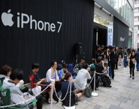 Dünden Bugüne iPhone modelleri