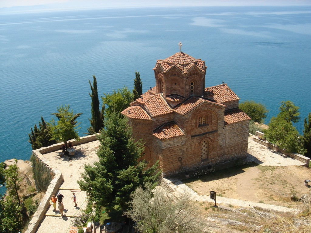 Makedonya