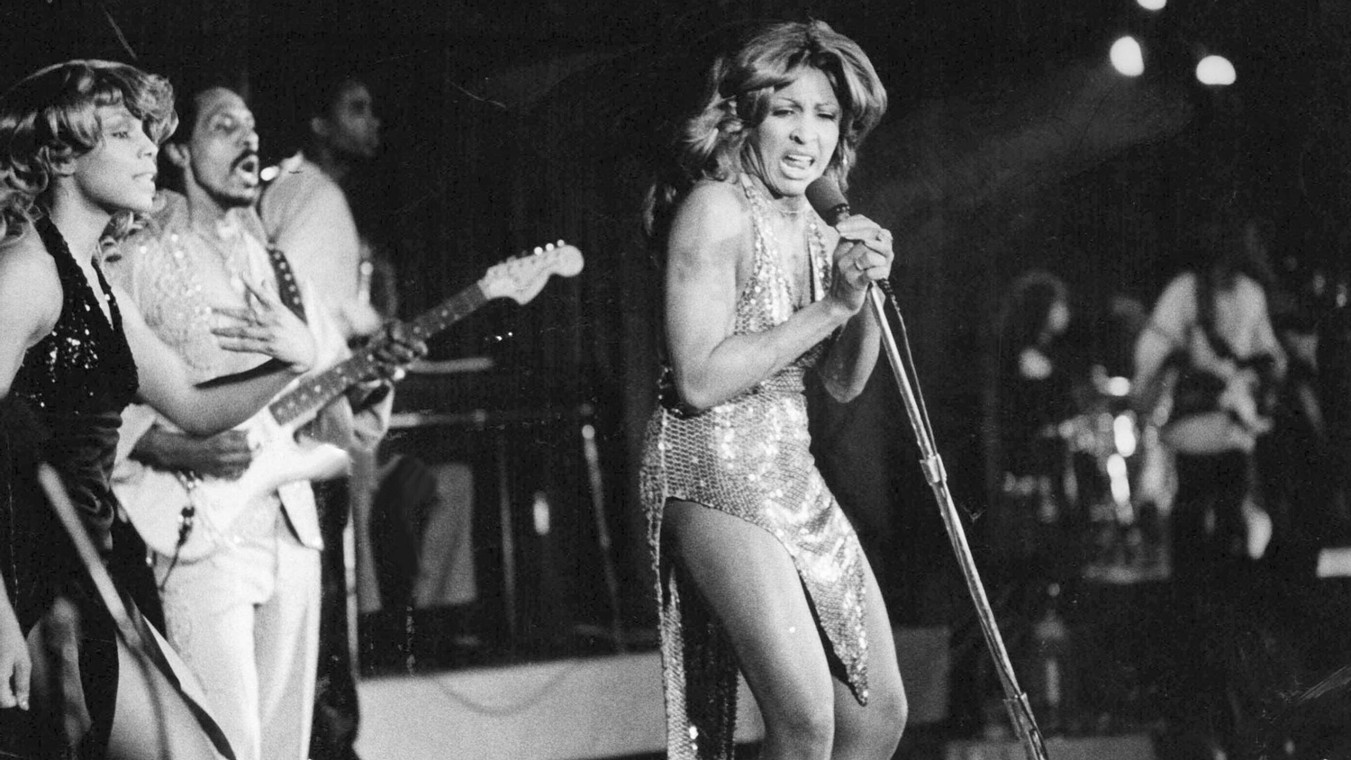 Ike ve Tina Turner, Ikettes ile 1976